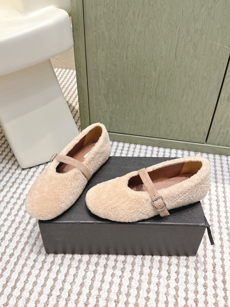 Alaia Flat Shoes